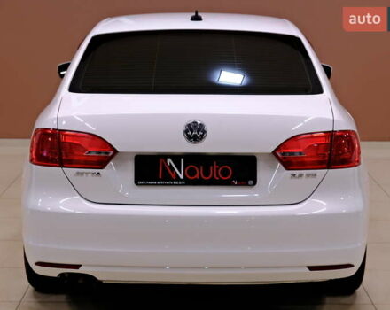 Білий Фольксваген Джетта, об'ємом двигуна 2.5 л та пробігом 168 тис. км за 8900 $, фото 12 на Automoto.ua