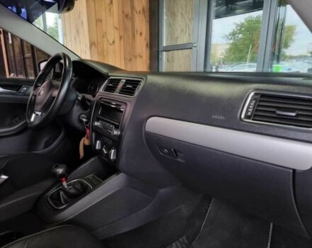 Білий Фольксваген Джетта, об'ємом двигуна 1.97 л та пробігом 180 тис. км за 10399 $, фото 16 на Automoto.ua