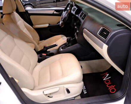 Білий Фольксваген Джетта, об'ємом двигуна 2.5 л та пробігом 168 тис. км за 8900 $, фото 37 на Automoto.ua