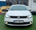 Білий Фольксваген Джетта, об'ємом двигуна 2.5 л та пробігом 270 тис. км за 8800 $, фото 1 на Automoto.ua