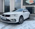 Белый Фольксваген Джетта, объемом двигателя 2.5 л и пробегом 243 тыс. км за 9000 $, фото 1 на Automoto.ua