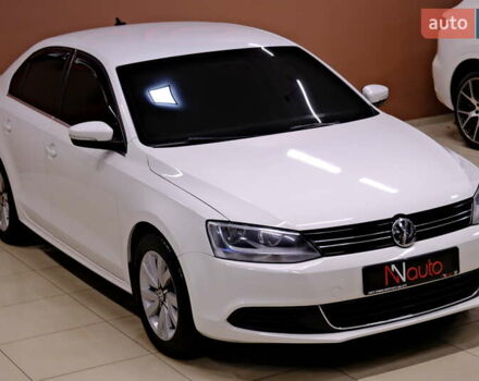 Білий Фольксваген Джетта, об'ємом двигуна 2.5 л та пробігом 168 тис. км за 8900 $, фото 3 на Automoto.ua