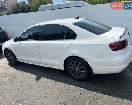 Белый Фольксваген Джетта, объемом двигателя 2.47 л и пробегом 254 тыс. км за 8400 $, фото 1 на Automoto.ua