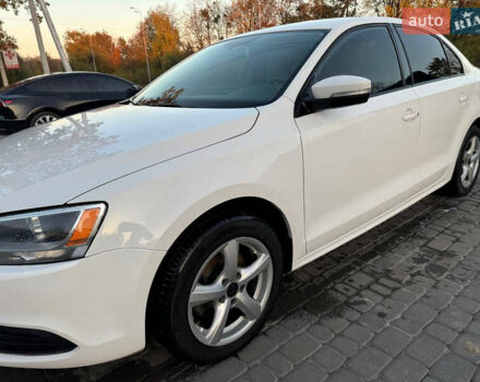 Фольксваген Джетта 2012 в Виннице на Automoto.ua Белый Фольксваген Джетта, объемом двигателя 2.48 л и пробегом 199 тыс. км за 8500 $, фото 16 на Automoto.ua