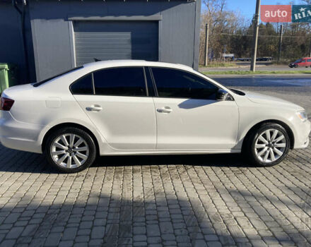 Білий Фольксваген Джетта, об'ємом двигуна 1.97 л та пробігом 275 тис. км за 10000 $, фото 5 на Automoto.ua