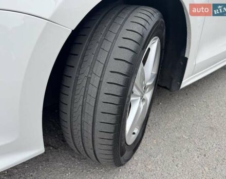 Білий Фольксваген Джетта, об'ємом двигуна 1.97 л та пробігом 216 тис. км за 10600 $, фото 15 на Automoto.ua