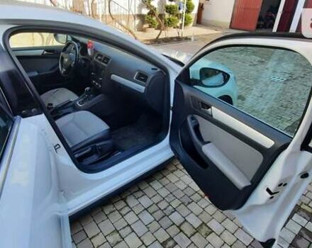 Белый Фольксваген Джетта, объемом двигателя 1.39 л и пробегом 160 тыс. км за 8200 $, фото 9 на Automoto.ua