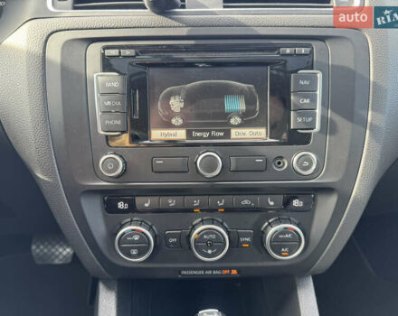 Білий Фольксваген Джетта, об'ємом двигуна 1.39 л та пробігом 186 тис. км за 10800 $, фото 11 на Automoto.ua