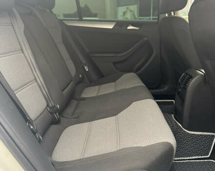 Белый Фольксваген Джетта, объемом двигателя 1.4 л и пробегом 243 тыс. км за 10999 $, фото 54 на Automoto.ua