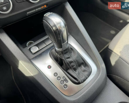 Білий Фольксваген Джетта, об'ємом двигуна 1.39 л та пробігом 186 тис. км за 10800 $, фото 12 на Automoto.ua