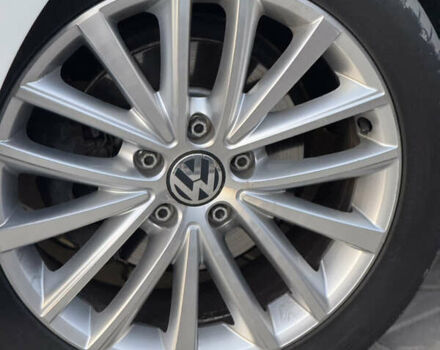 Белый Фольксваген Джетта, объемом двигателя 1.4 л и пробегом 243 тыс. км за 10999 $, фото 27 на Automoto.ua