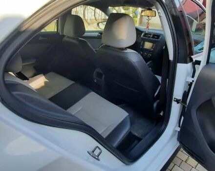 Белый Фольксваген Джетта, объемом двигателя 1.39 л и пробегом 160 тыс. км за 8200 $, фото 10 на Automoto.ua