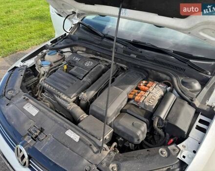 Белый Фольксваген Джетта, объемом двигателя 1.4 л и пробегом 242 тыс. км за 7900 $, фото 37 на Automoto.ua