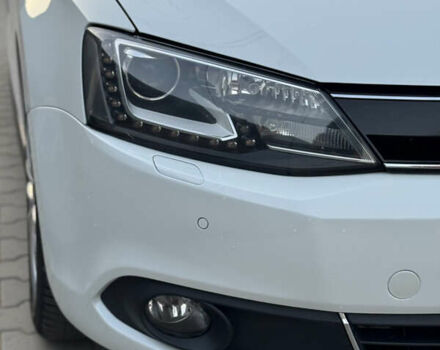 Белый Фольксваген Джетта, объемом двигателя 1.4 л и пробегом 243 тыс. км за 10999 $, фото 22 на Automoto.ua