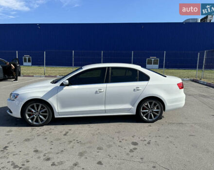 Белый Фольксваген Джетта, объемом двигателя 2.48 л и пробегом 230 тыс. км за 9700 $, фото 5 на Automoto.ua