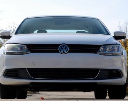 Білий Фольксваген Джетта, об'ємом двигуна 2.5 л та пробігом 85 тис. км за 1150 $, фото 1 на Automoto.ua