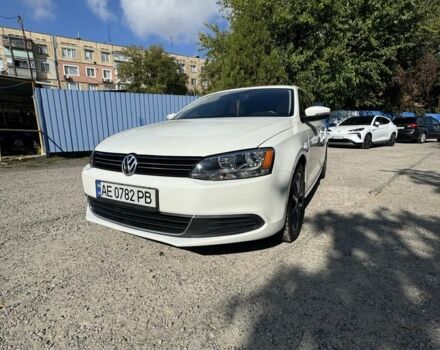 Фольксваген Джетта 2013 в Никополе на Automoto.ua Белый Фольксваген Джетта, объемом двигателя 2.5 л и пробегом 115 тыс. км за 10200 $, фото 1 на Automoto.ua