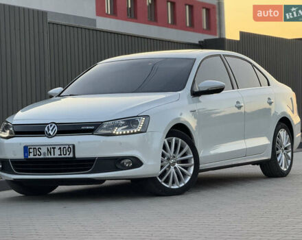 Белый Фольксваген Джетта, объемом двигателя 1.4 л и пробегом 243 тыс. км за 10999 $, фото 1 на Automoto.ua
