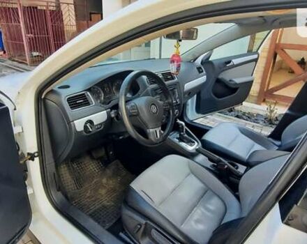 Белый Фольксваген Джетта, объемом двигателя 1.39 л и пробегом 160 тыс. км за 8200 $, фото 6 на Automoto.ua