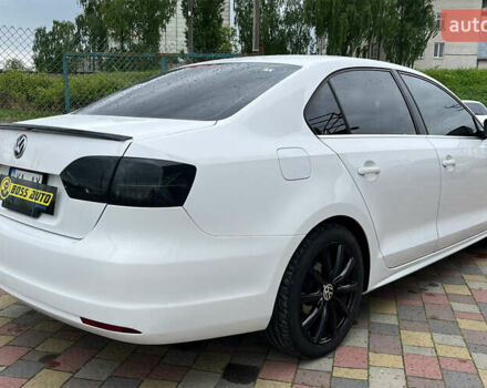 Белый Фольксваген Джетта, объемом двигателя 2.48 л и пробегом 236 тыс. км за 9999 $, фото 6 на Automoto.ua