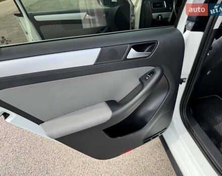 Белый Фольксваген Джетта, объемом двигателя 1.4 л и пробегом 242 тыс. км за 7900 $, фото 18 на Automoto.ua