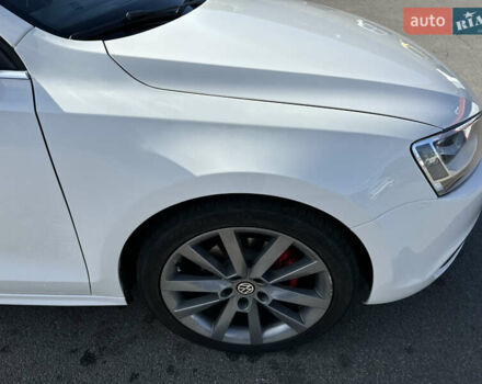 Белый Фольксваген Джетта, объемом двигателя 2.48 л и пробегом 230 тыс. км за 9700 $, фото 11 на Automoto.ua