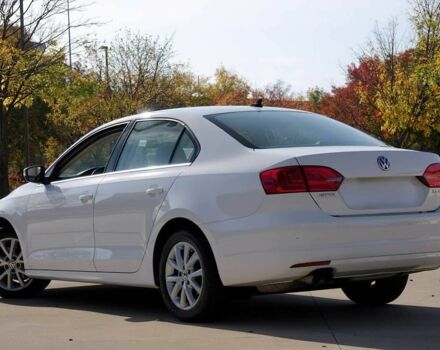 Білий Фольксваген Джетта, об'ємом двигуна 2.5 л та пробігом 85 тис. км за 1150 $, фото 4 на Automoto.ua