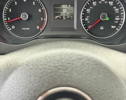 Белый Фольксваген Джетта, объемом двигателя 1.8 л и пробегом 220 тыс. км за 9800 $, фото 18 на Automoto.ua