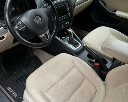 Белый Фольксваген Джетта, объемом двигателя 2.48 л и пробегом 168 тыс. км за 7200 $, фото 11 на Automoto.ua