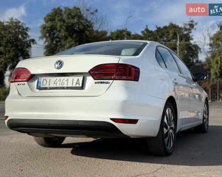 Білий Фольксваген Джетта, об'ємом двигуна 1.39 л та пробігом 186 тис. км за 10800 $, фото 6 на Automoto.ua
