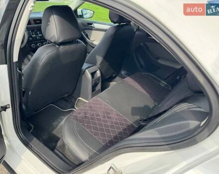 Белый Фольксваген Джетта, объемом двигателя 1.4 л и пробегом 242 тыс. км за 7900 $, фото 34 на Automoto.ua