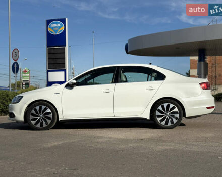 Білий Фольксваген Джетта, об'ємом двигуна 1.39 л та пробігом 186 тис. км за 10800 $, фото 3 на Automoto.ua