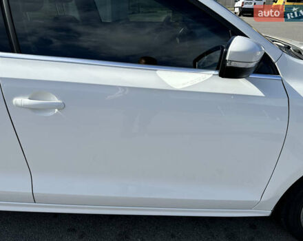 Белый Фольксваген Джетта, объемом двигателя 2.48 л и пробегом 230 тыс. км за 9700 $, фото 8 на Automoto.ua