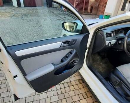 Белый Фольксваген Джетта, объемом двигателя 1.39 л и пробегом 160 тыс. км за 8200 $, фото 7 на Automoto.ua