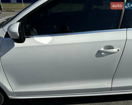 Белый Фольксваген Джетта, объемом двигателя 2.48 л и пробегом 230 тыс. км за 9700 $, фото 9 на Automoto.ua