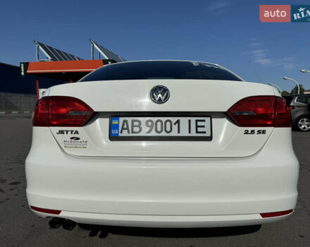 Белый Фольксваген Джетта, объемом двигателя 2.48 л и пробегом 230 тыс. км за 9700 $, фото 3 на Automoto.ua
