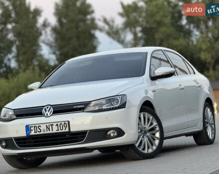 Белый Фольксваген Джетта, объемом двигателя 1.4 л и пробегом 243 тыс. км за 10999 $, фото 16 на Automoto.ua