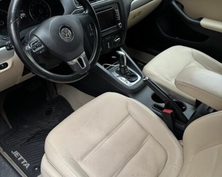 Белый Фольксваген Джетта, объемом двигателя 2.5 л и пробегом 168 тыс. км за 7200 $, фото 14 на Automoto.ua