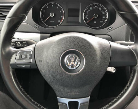 Белый Фольксваген Джетта, объемом двигателя 1.8 л и пробегом 227 тыс. км за 8200 $, фото 10 на Automoto.ua