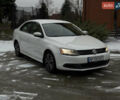 Білий Фольксваген Джетта, об'ємом двигуна 2.5 л та пробігом 180 тис. км за 8100 $, фото 1 на Automoto.ua