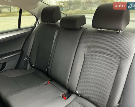 Белый Фольксваген Джетта, объемом двигателя 1.97 л и пробегом 270 тыс. км за 9500 $, фото 24 на Automoto.ua