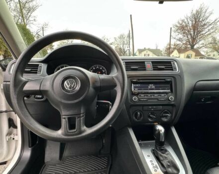 Белый Фольксваген Джетта, объемом двигателя 1.8 л и пробегом 88 тыс. км за 6000 $, фото 7 на Automoto.ua