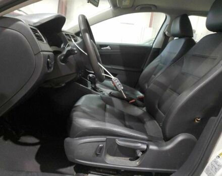 Білий Фольксваген Джетта, об'ємом двигуна 1.8 л та пробігом 123 тис. км за 1000 $, фото 7 на Automoto.ua