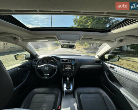 Белый Фольксваген Джетта, объемом двигателя 1.8 л и пробегом 138 тыс. км за 9400 $, фото 17 на Automoto.ua