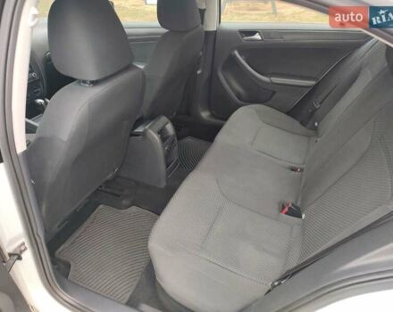 Белый Фольксваген Джетта, объемом двигателя 2 л и пробегом 141 тыс. км за 10500 $, фото 7 на Automoto.ua