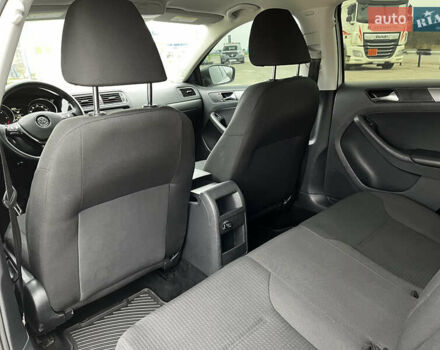 Белый Фольксваген Джетта, объемом двигателя 1.97 л и пробегом 270 тыс. км за 9500 $, фото 23 на Automoto.ua