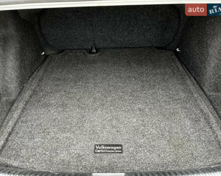 Белый Фольксваген Джетта, объемом двигателя 1.97 л и пробегом 270 тыс. км за 9500 $, фото 27 на Automoto.ua