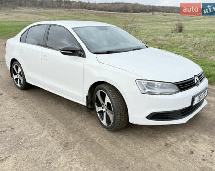 Белый Фольксваген Джетта, объемом двигателя 2 л и пробегом 195 тыс. км за 9000 $, фото 6 на Automoto.ua