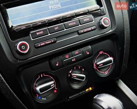 Белый Фольксваген Джетта, объемом двигателя 1.8 л и пробегом 183 тыс. км за 8900 $, фото 10 на Automoto.ua