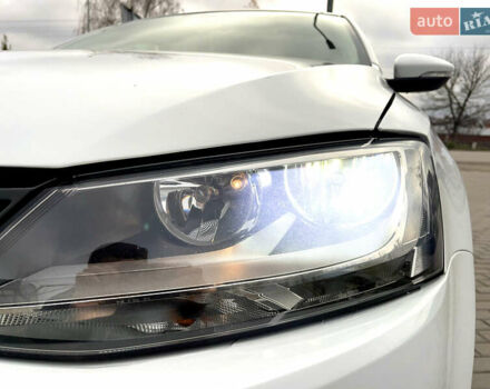 Білий Фольксваген Джетта, об'ємом двигуна 1.97 л та пробігом 195 тис. км за 11300 $, фото 6 на Automoto.ua